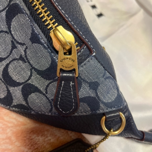 Coach Warren Belt Bag - Picture 14 of 16